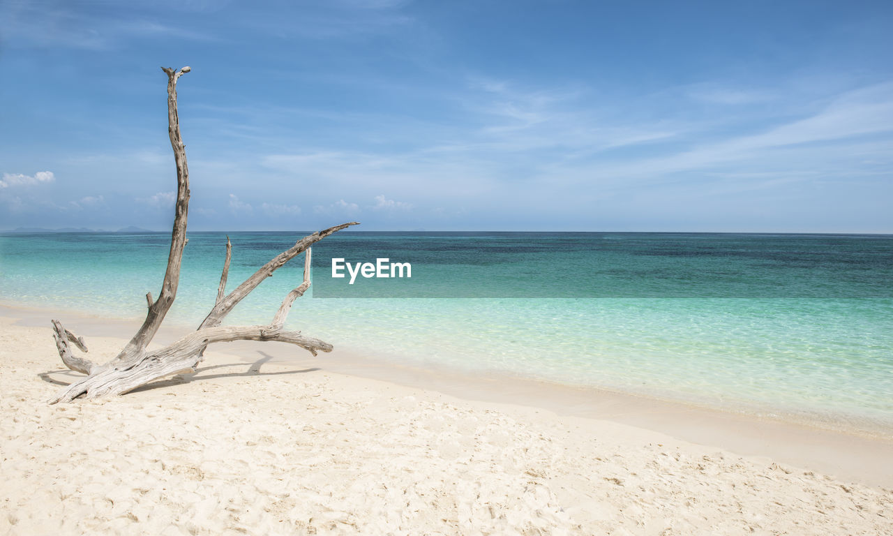 Tropical beach scenery, andaman sea, view of koh hong island krabi,thailand