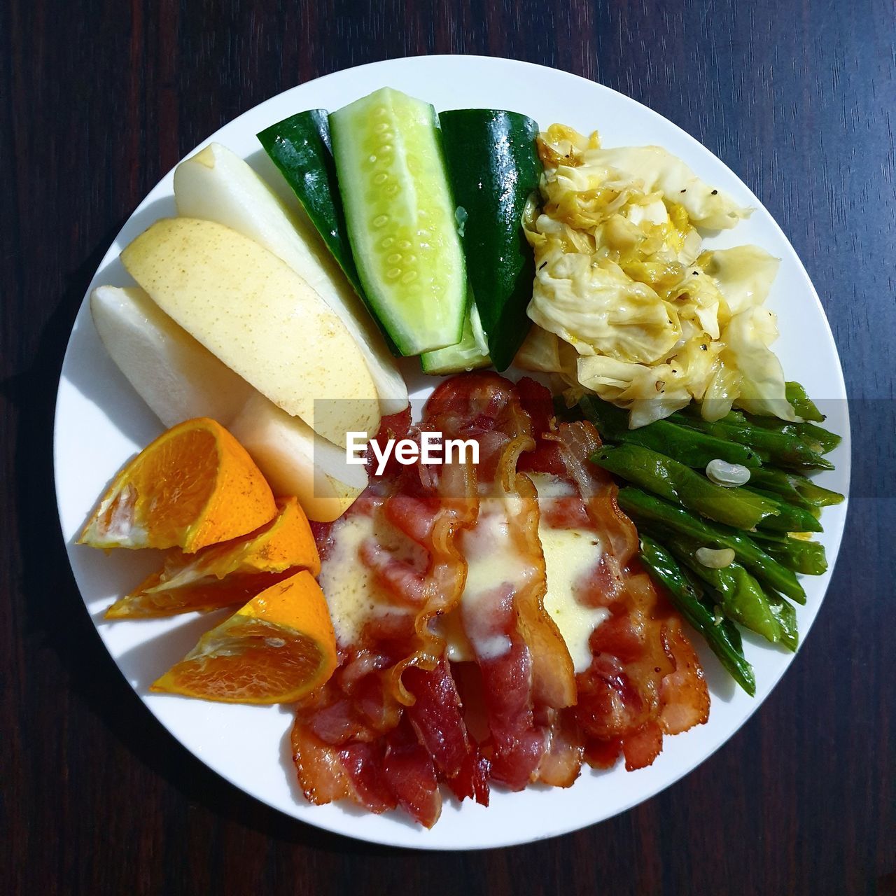 DIRECTLY ABOVE SHOT OF MEAL SERVED IN PLATE