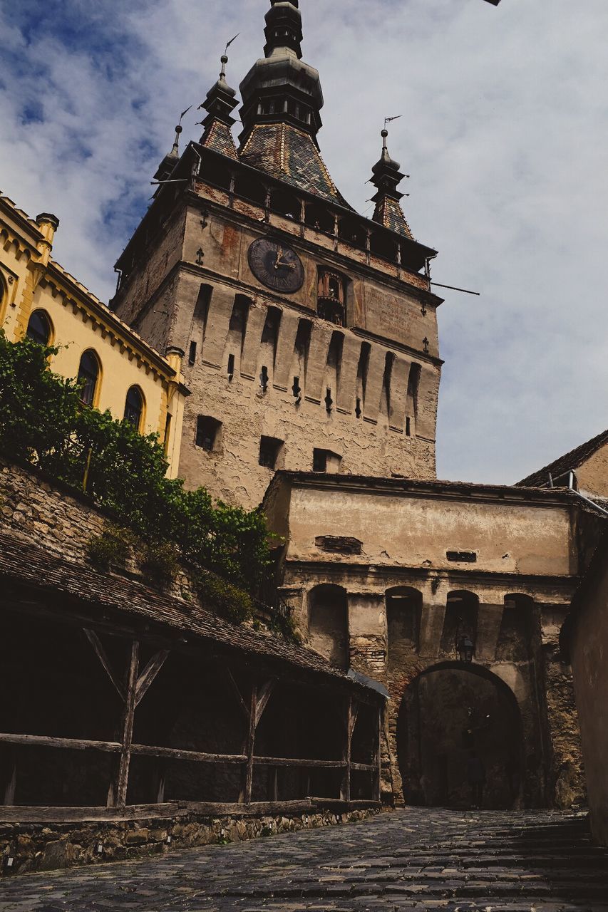 LOW ANGLE VIEW OF HISTORIC BUILDING