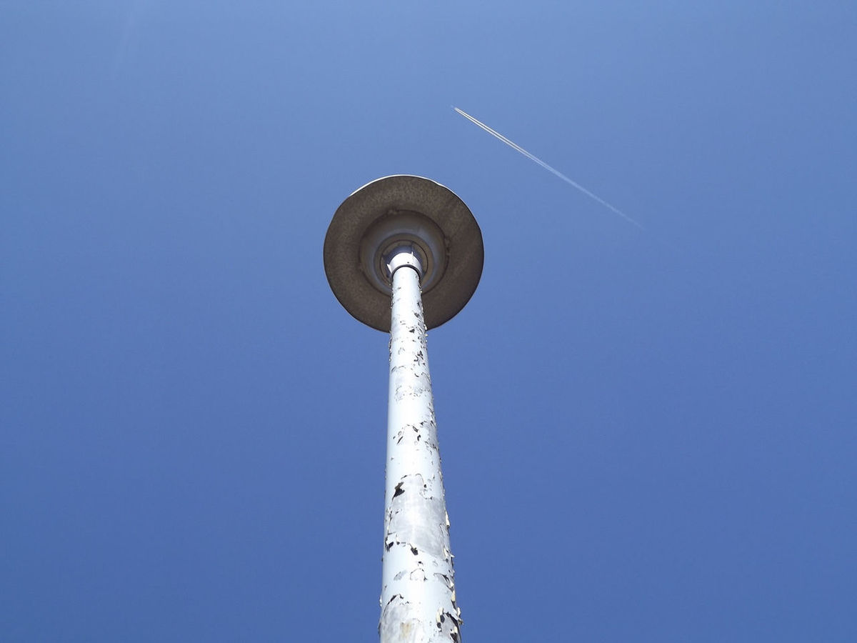 LOW ANGLE VIEW OF TOWER AGAINST SKY