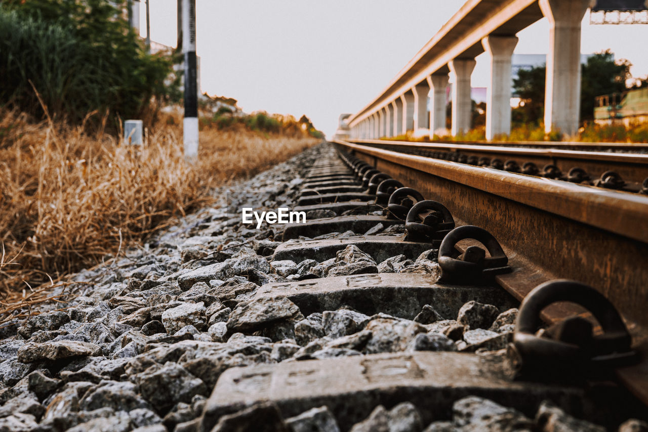 Surface level of railroad tracks