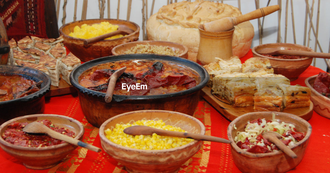 HIGH ANGLE VIEW OF VARIOUS FOOD IN BOWL