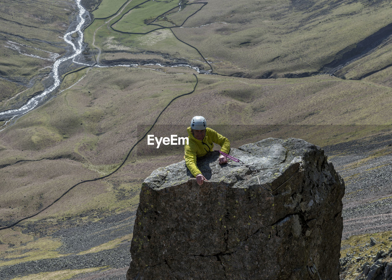 England, cumbria, lake district, wasdale valley, great gable, napes needle, climber