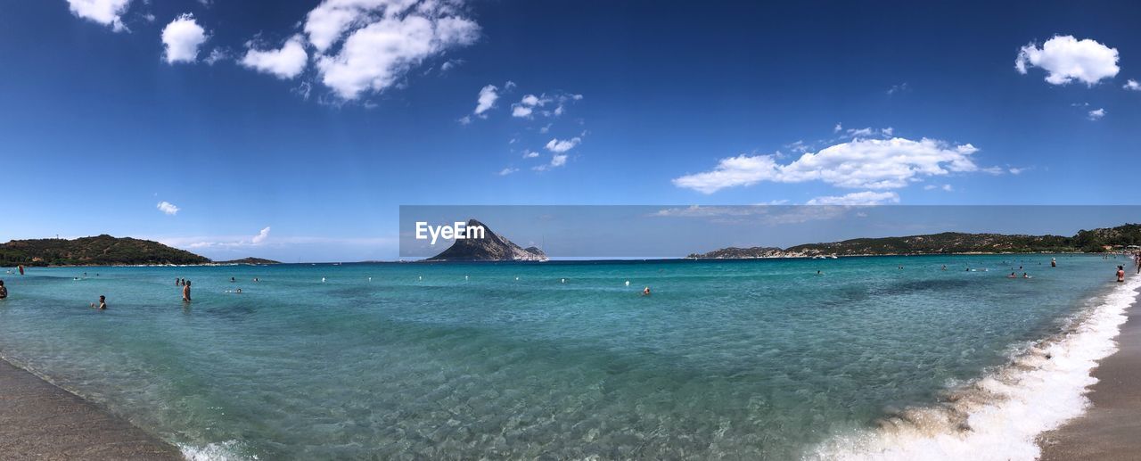 Panoramic view of sea against sky