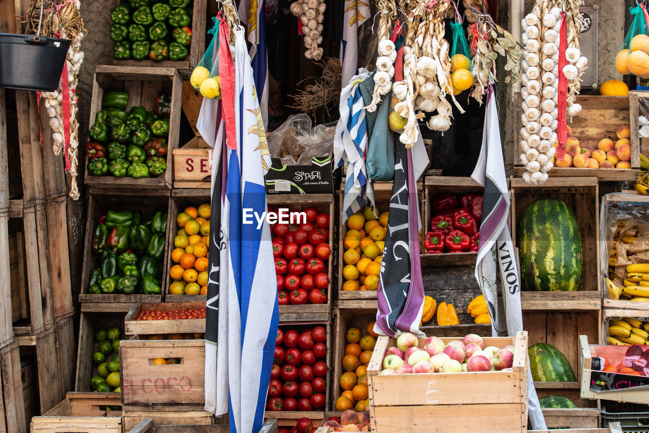 FRUITS FOR SALE AT MARKET STALL