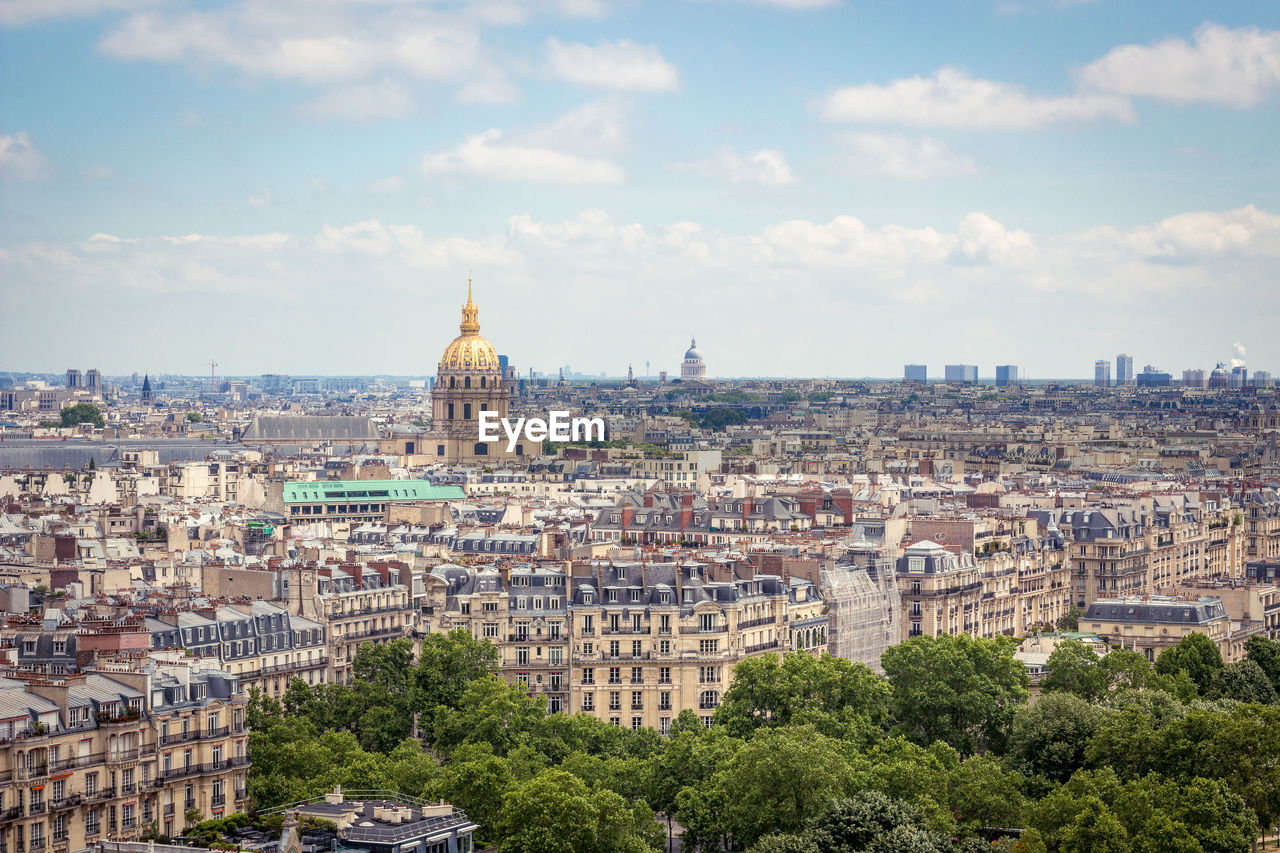 Aerial view of buildings in city