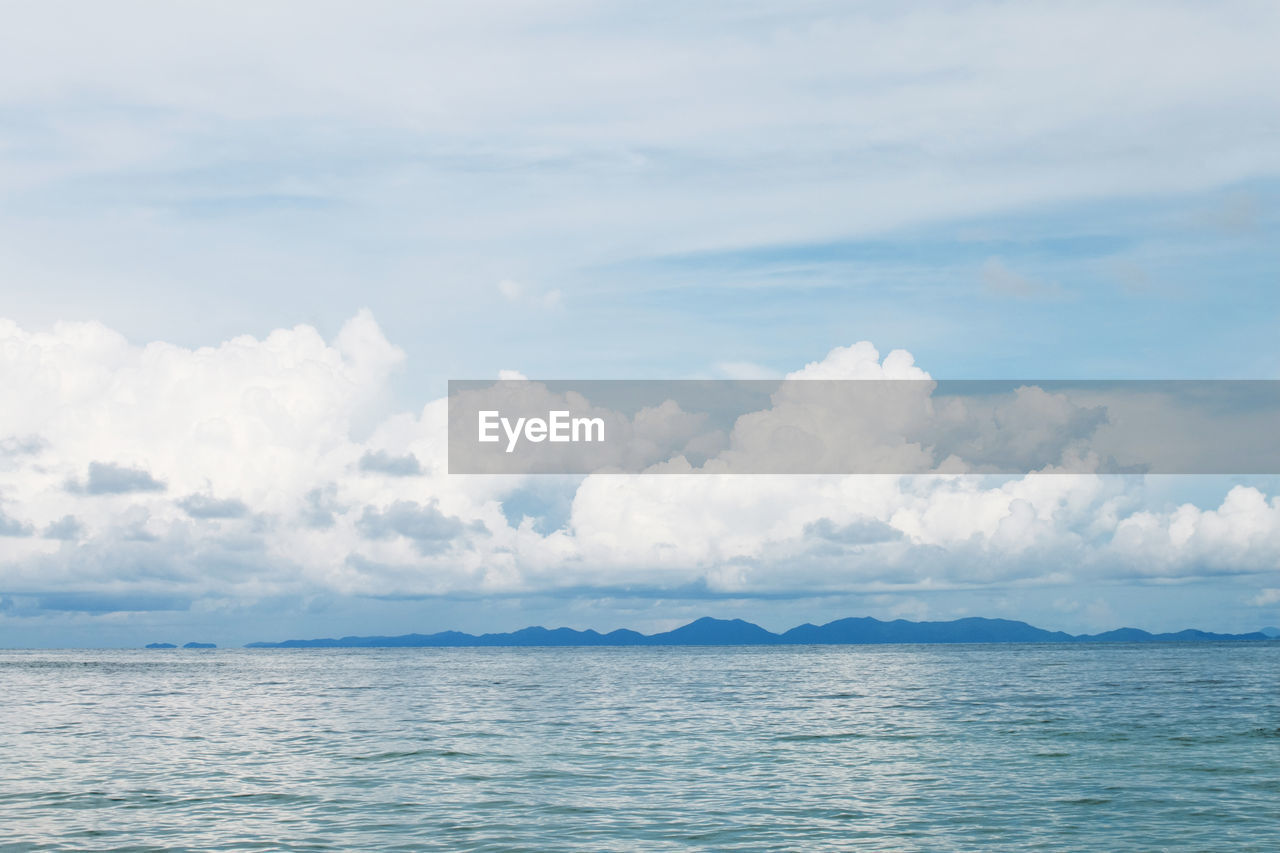 IDYLLIC SHOT OF SEA AGAINST SKY