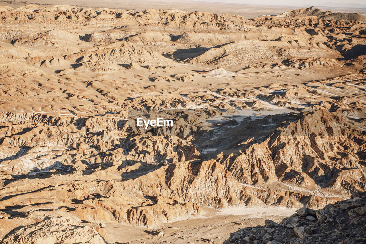 Valle de luna rocks and environment