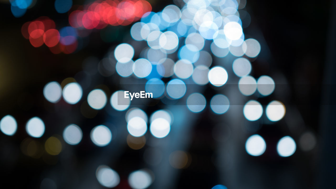 DEFOCUSED LIGHTS AT NIGHT