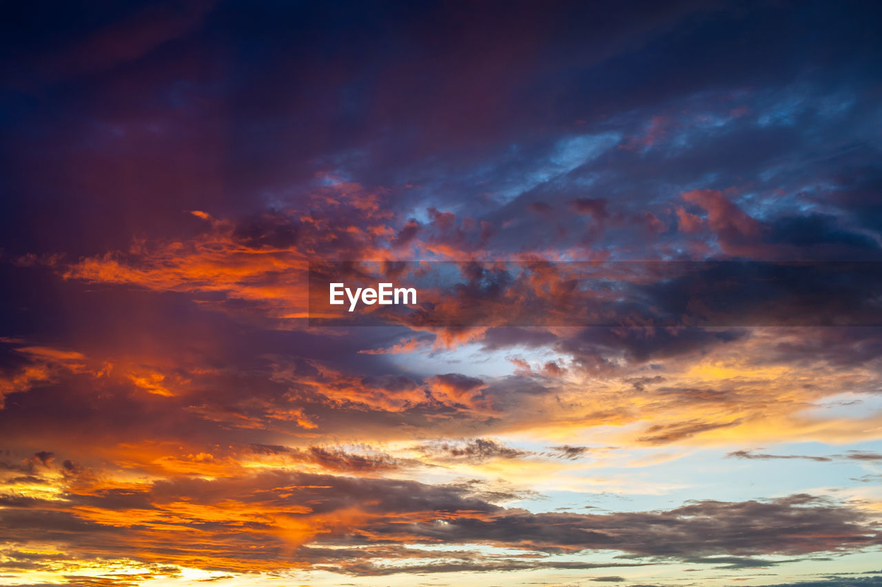 Twilight sky and cloud, colorful dramatic sky and cloud at sunset