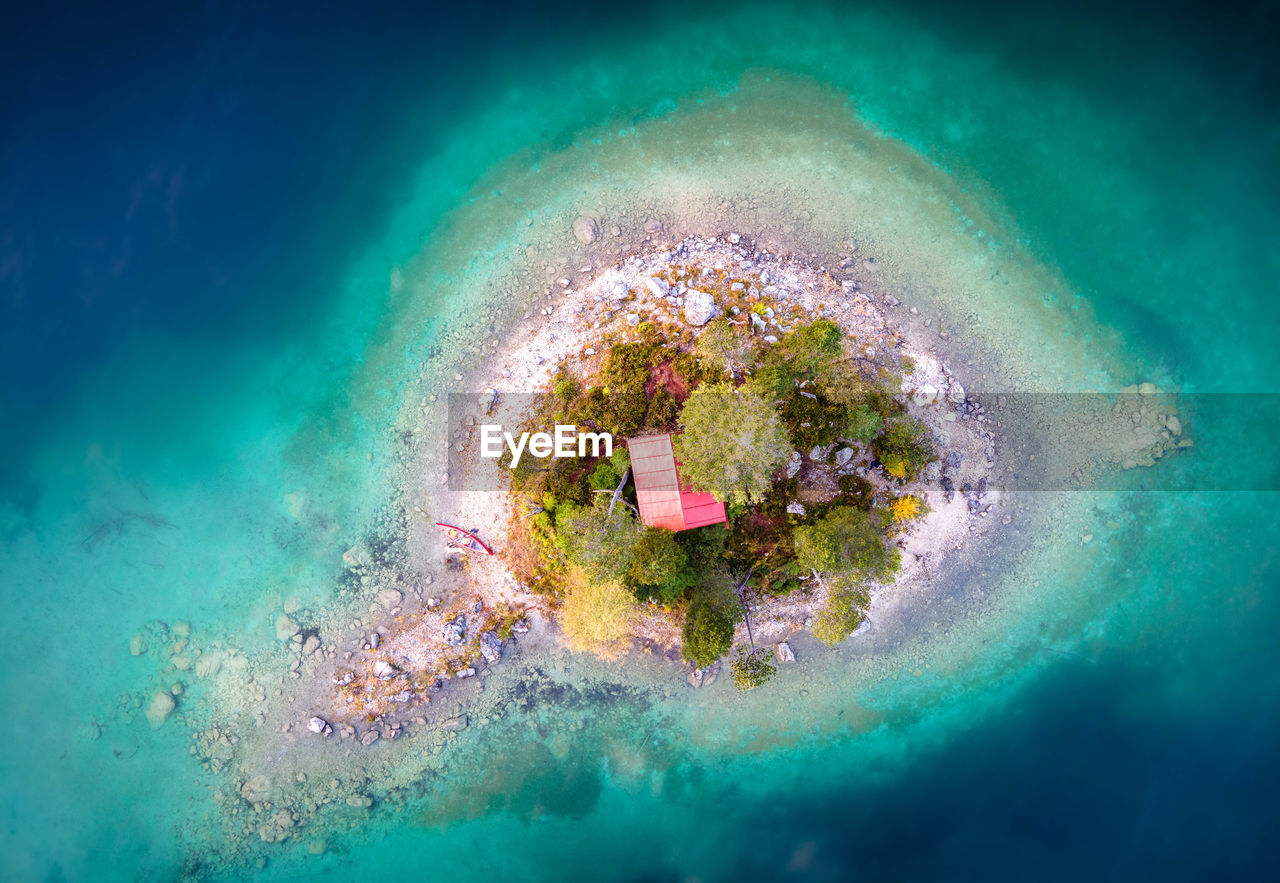 Aerial view of the island at eibsee lake. grainau, werdenfelser land, upper bavaria, germany