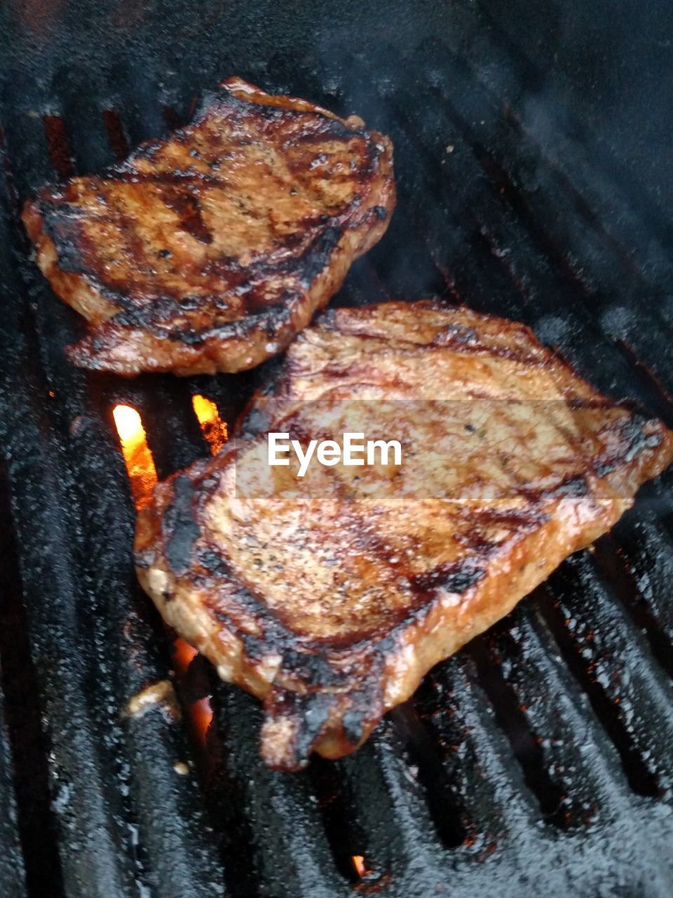 Close-up of grilled meat