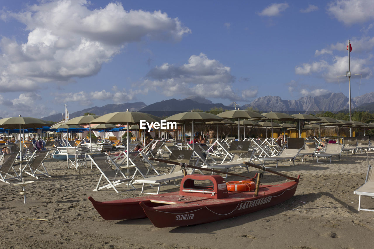 Bathing establishment in marina di massa