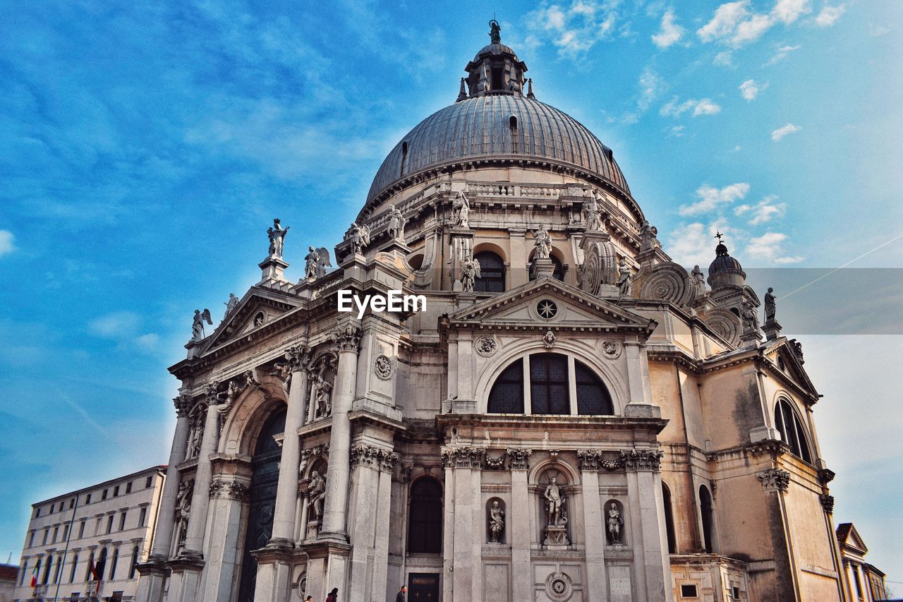 LOW ANGLE VIEW OF CHURCH AGAINST SKY