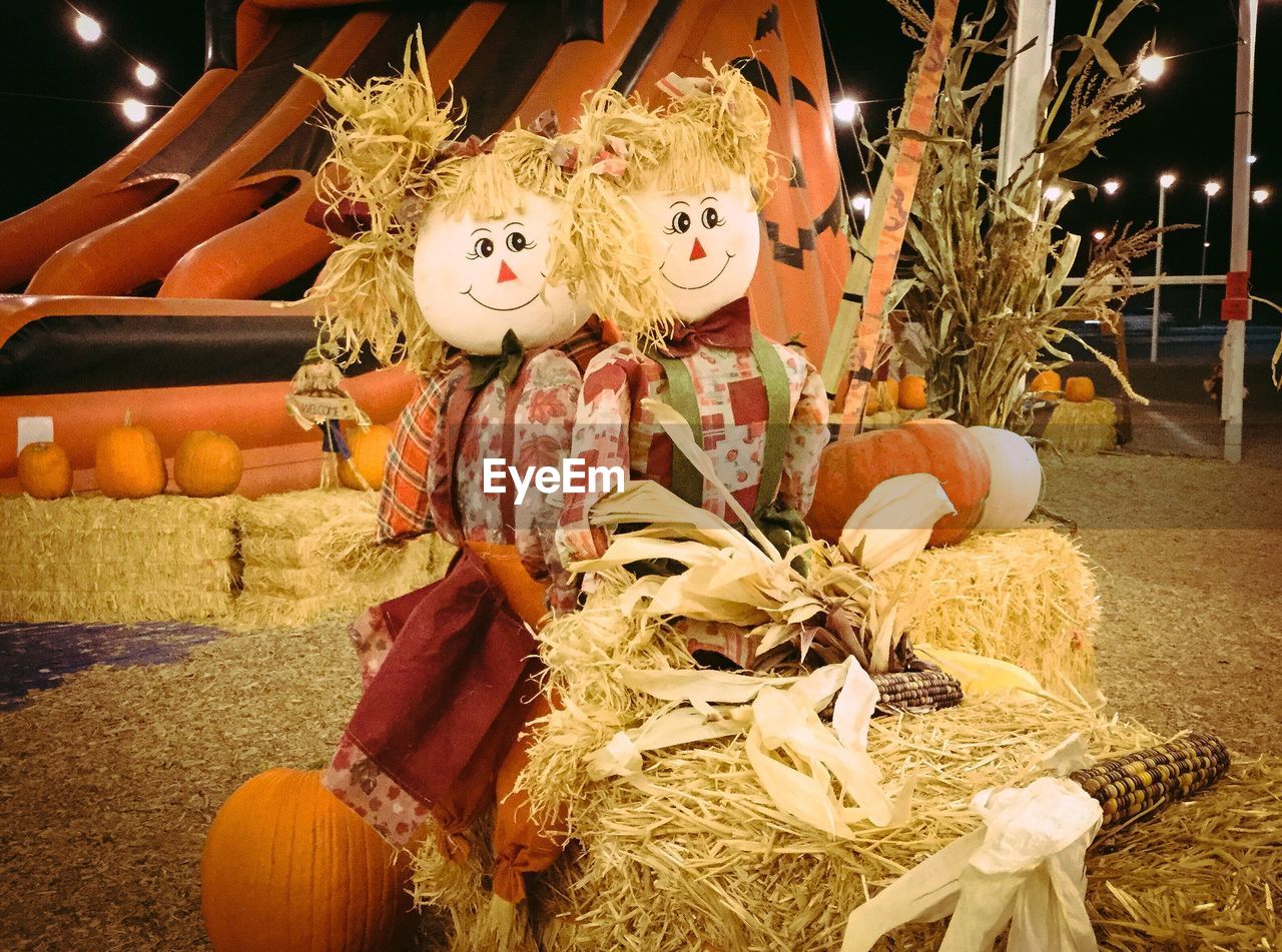 CLOSE-UP OF PUMPKIN FOR SALE AT MARKET STALL