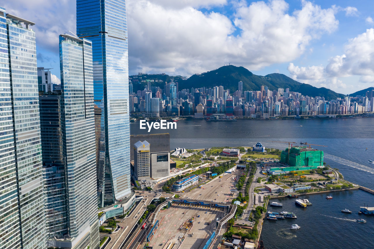 PANORAMIC VIEW OF CITY BUILDINGS