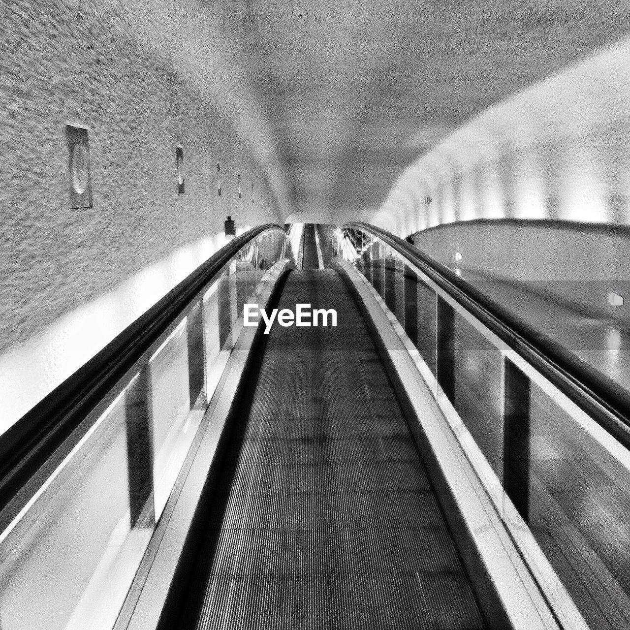 Moving walkways at airport