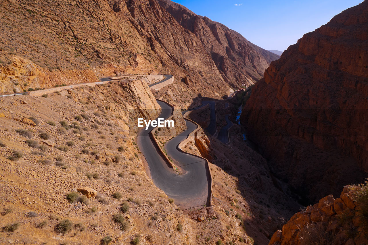 AERIAL VIEW OF ROCK FORMATIONS