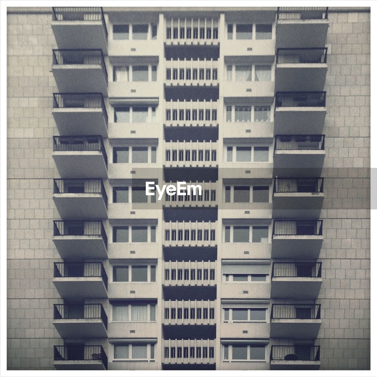 Apartment building