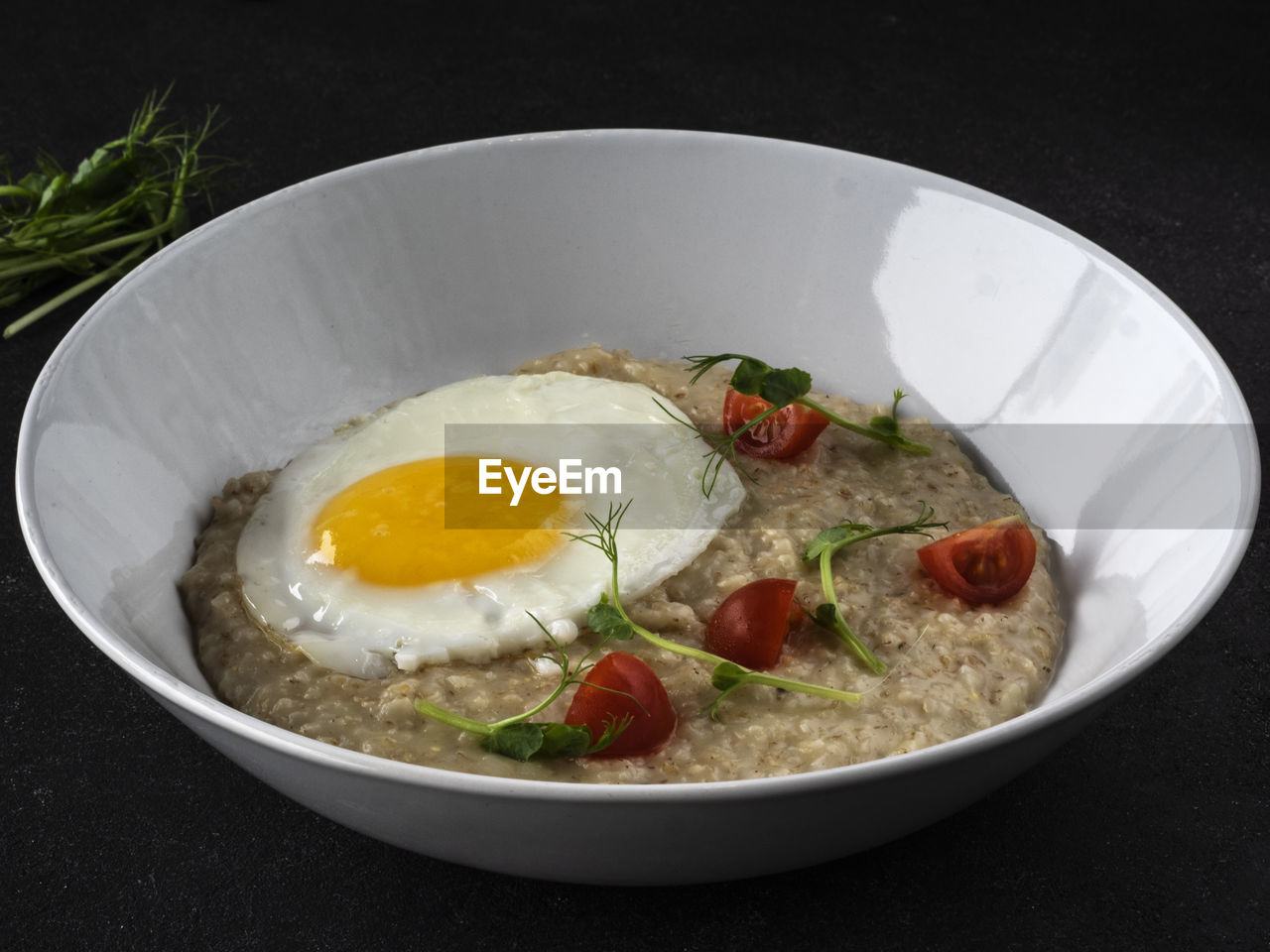 CLOSE-UP OF BREAKFAST SERVED IN BOWL