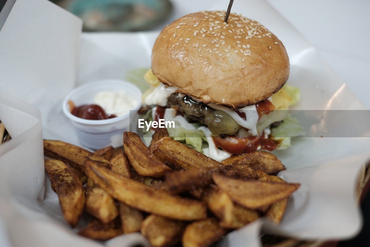 Close-up of burger in plate 