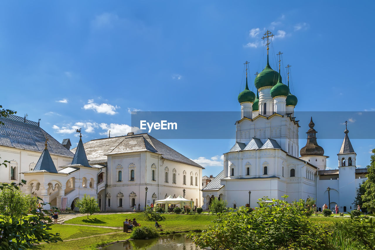 Gate church of st. john the theologian in rostov kremlin, russia