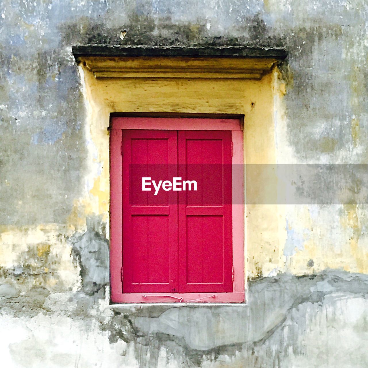 CLOSED DOOR OF BUILDING