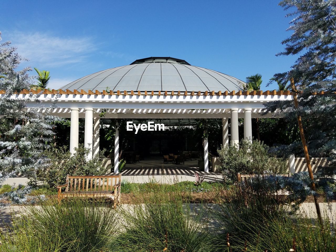 VIEW OF FOUNTAIN IN PARK