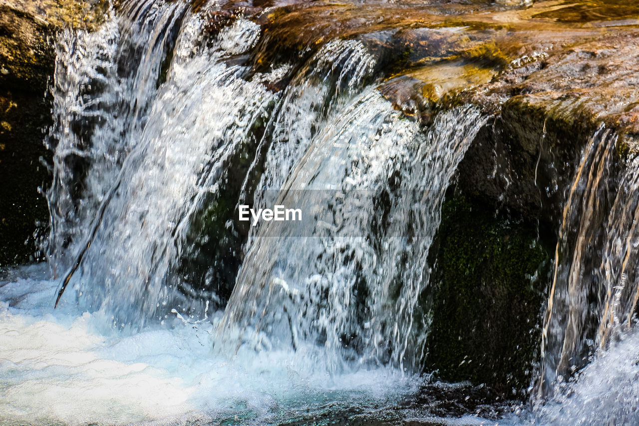 SCENIC VIEW OF RIVER
