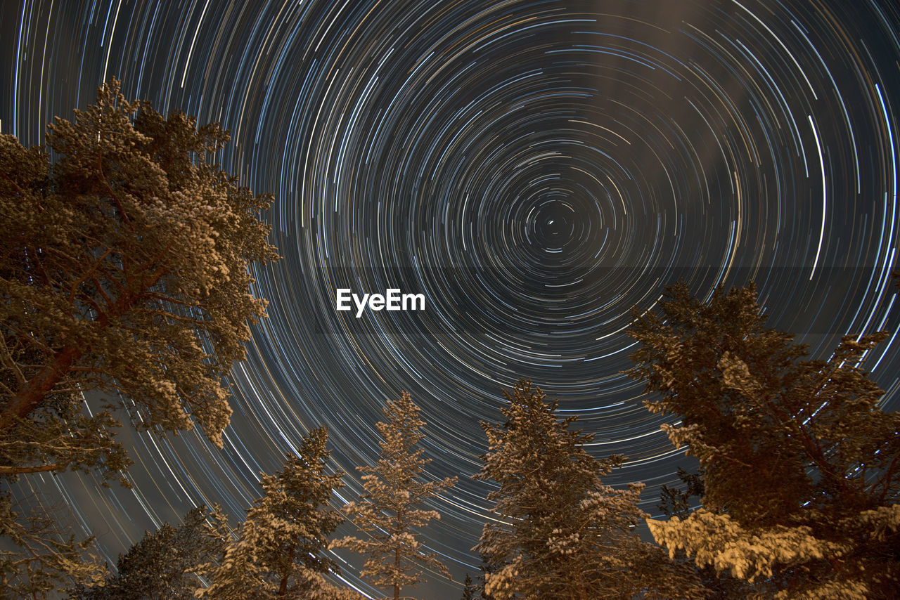 Star trails in night sky, long exposure, huskläppen, dalarna, sweden