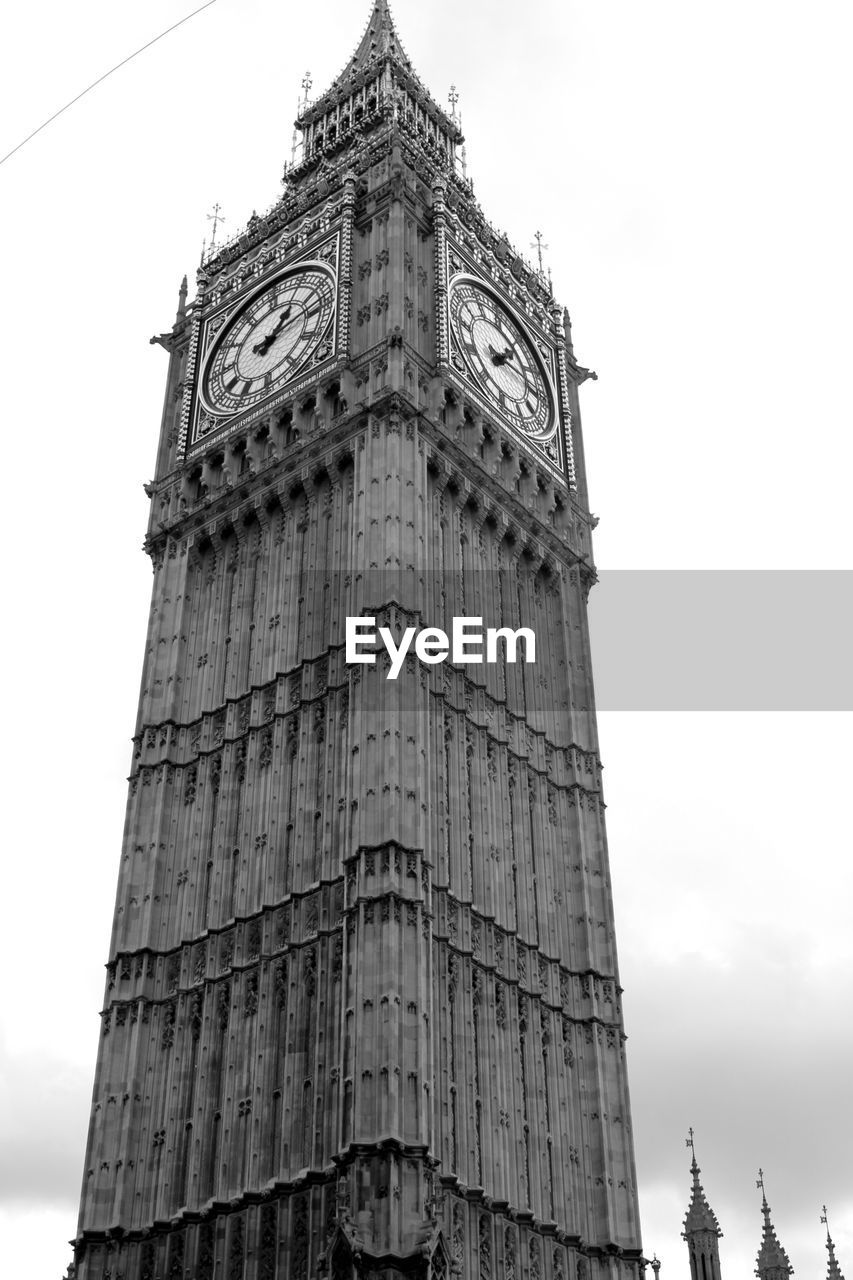 Low angle view of big ben against sky