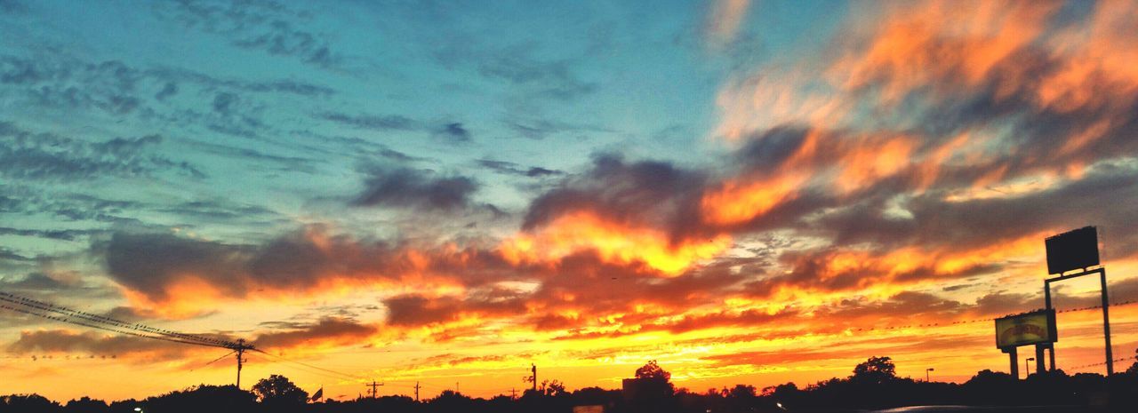 LOW ANGLE VIEW OF DRAMATIC SKY DURING SUNSET