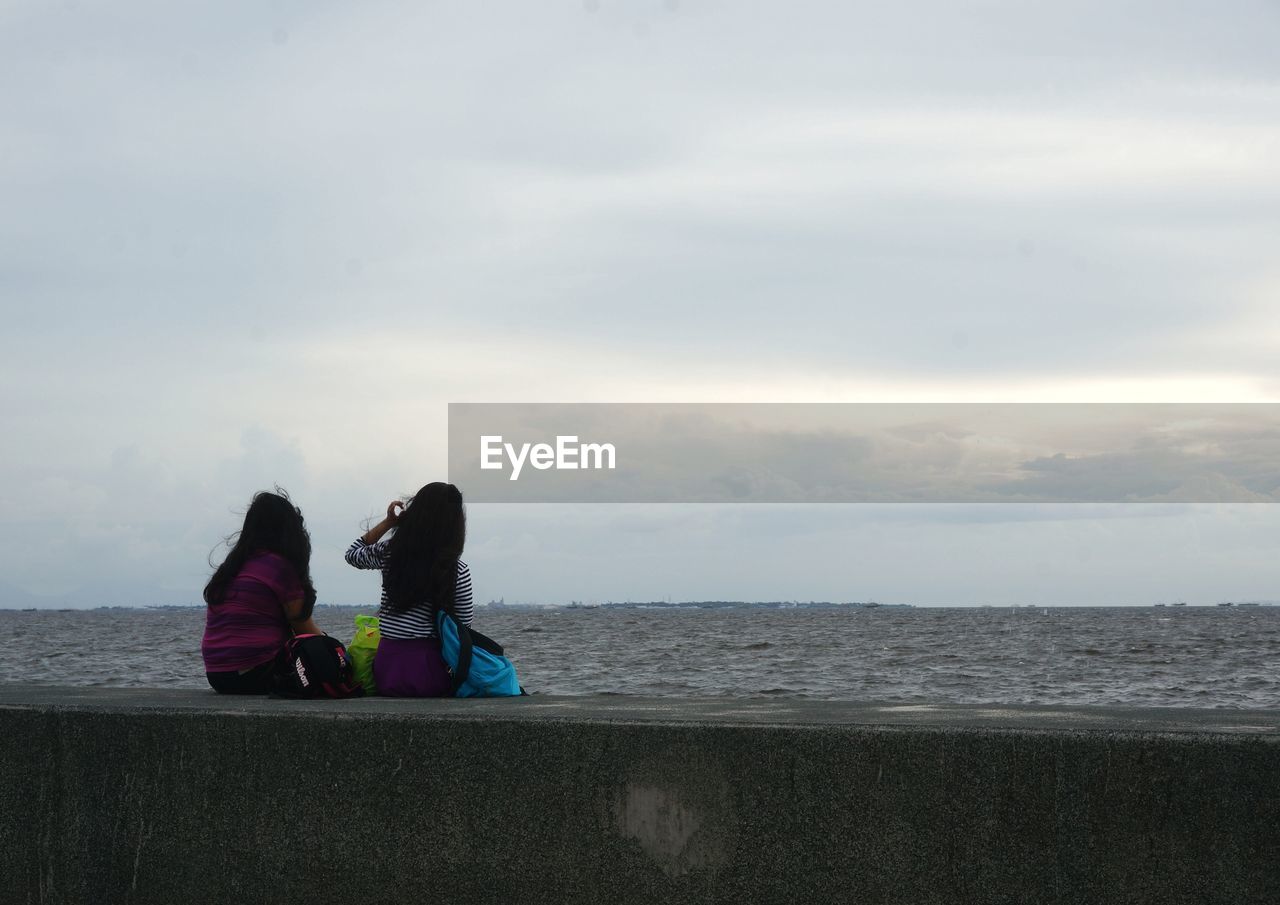 SCENIC VIEW OF BEACH