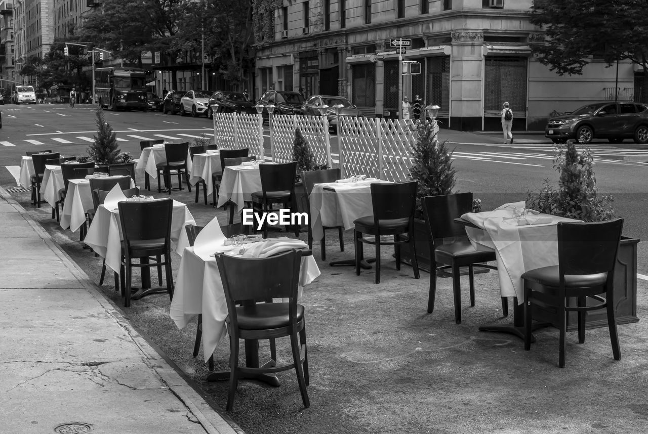 Dining area nyc during covid lockdown