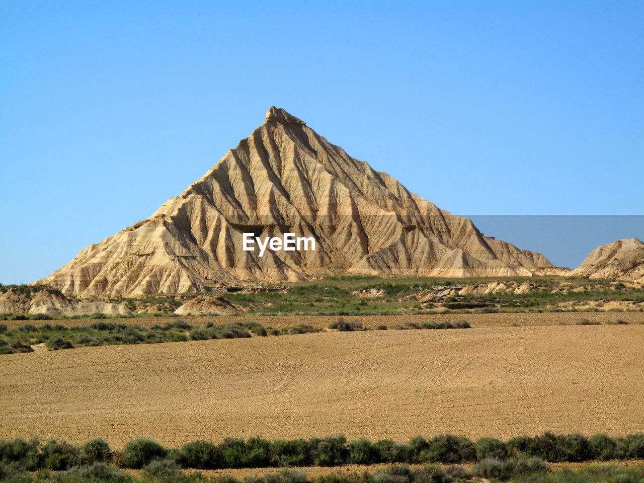 SCENIC VIEW OF DESERT