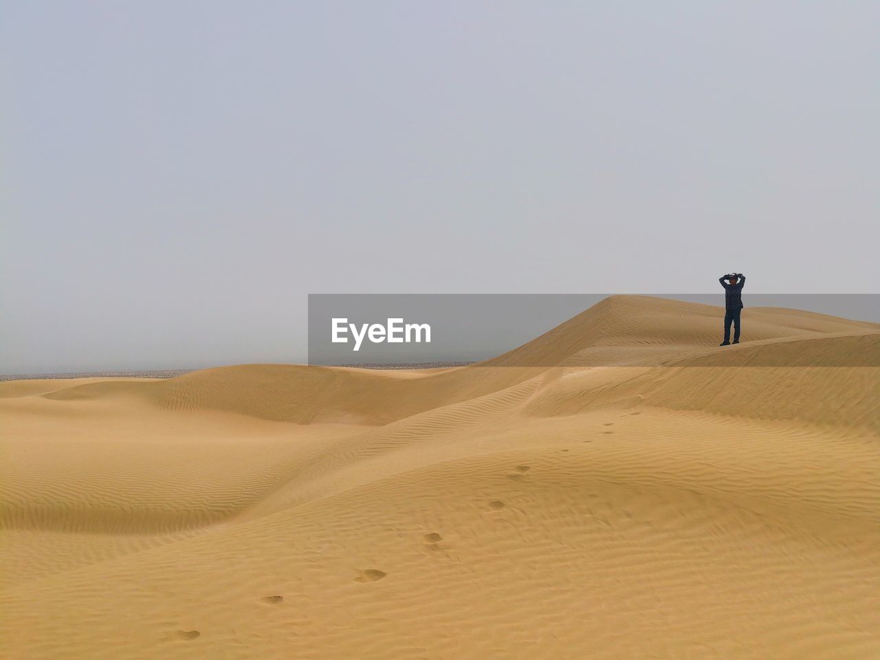 SCENIC VIEW OF DESERT
