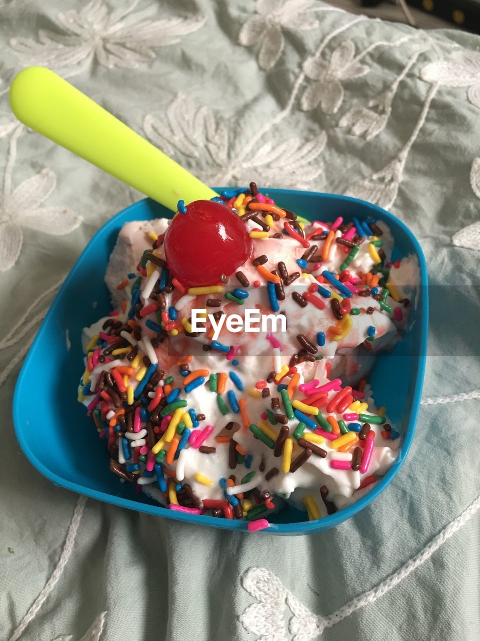 dessert, food, food and drink, multi colored, high angle view, sweet food, sweet, no people, sprinkles, still life, birthday cake, freshness, indoors, cake, unhealthy eating, directly above, snack, dairy, ice cream, frozen food, temptation
