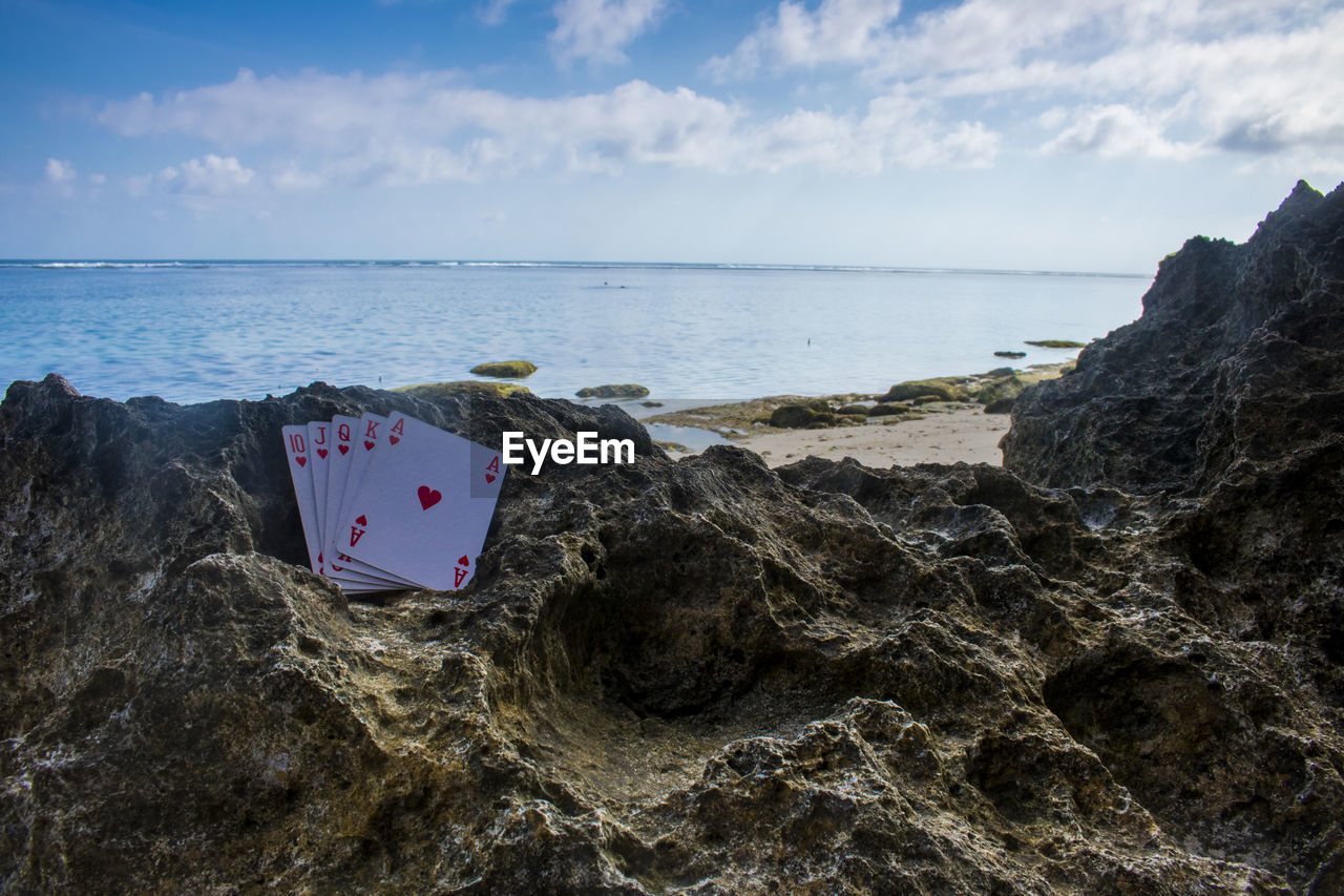 VIEW OF ROCKS ON BEACH