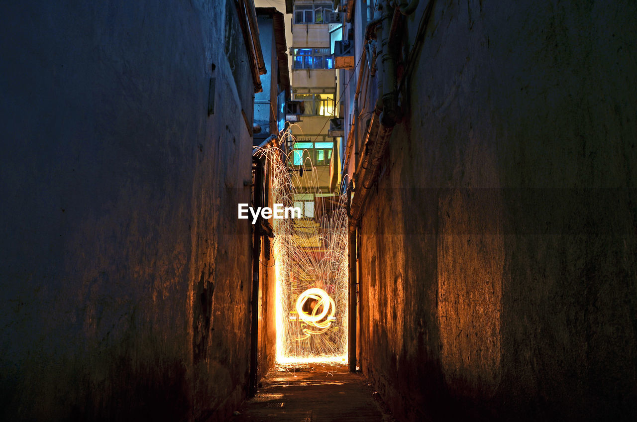 Light painting in narrow walkway