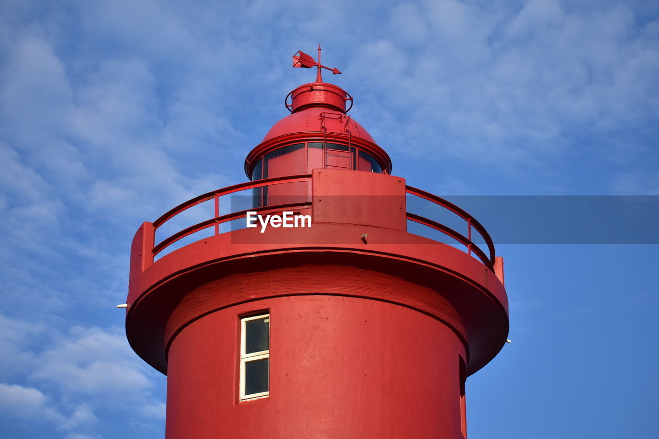 LOW ANGLE VIEW LIGHTHOUSE AGAINST SKY