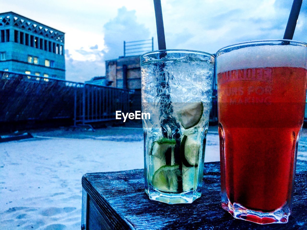 CLOSE-UP OF BEER ON TABLE