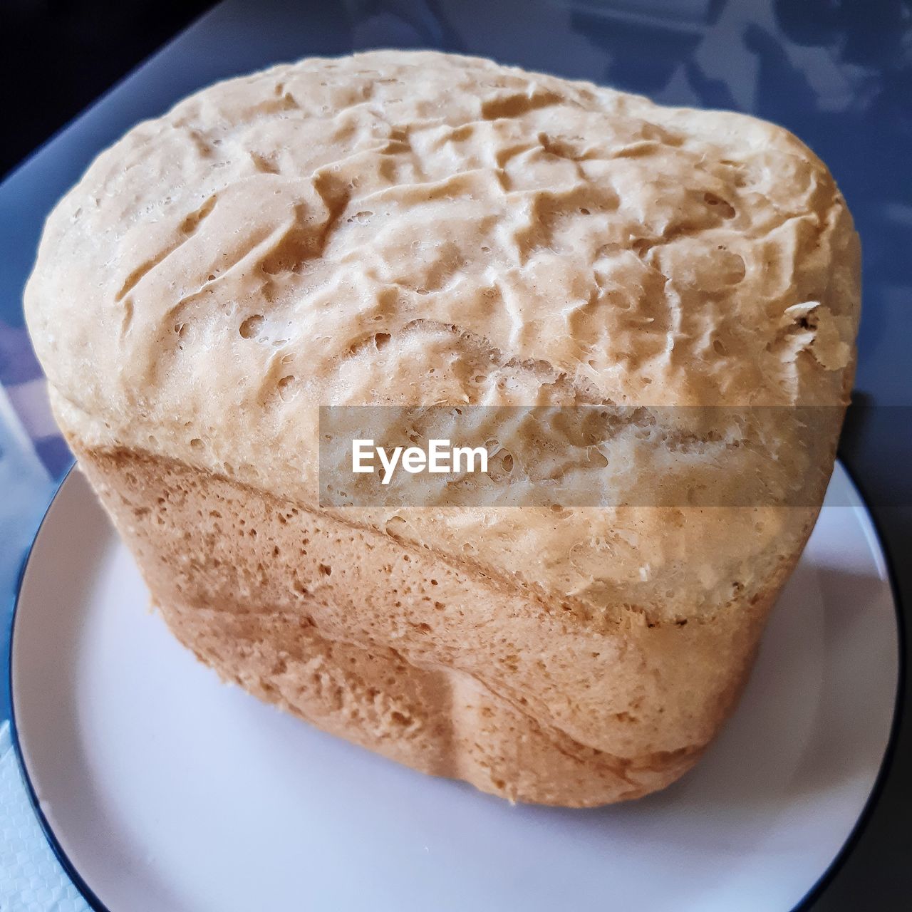 food and drink, food, bread, freshness, indoors, plate, baked, dish, wellbeing, breakfast, close-up, healthy eating, meal, no people, sliced bread, dessert, table, sourdough, still life