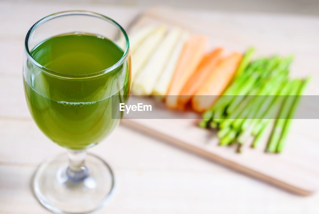 Drinks that are squeezed from vegetables.