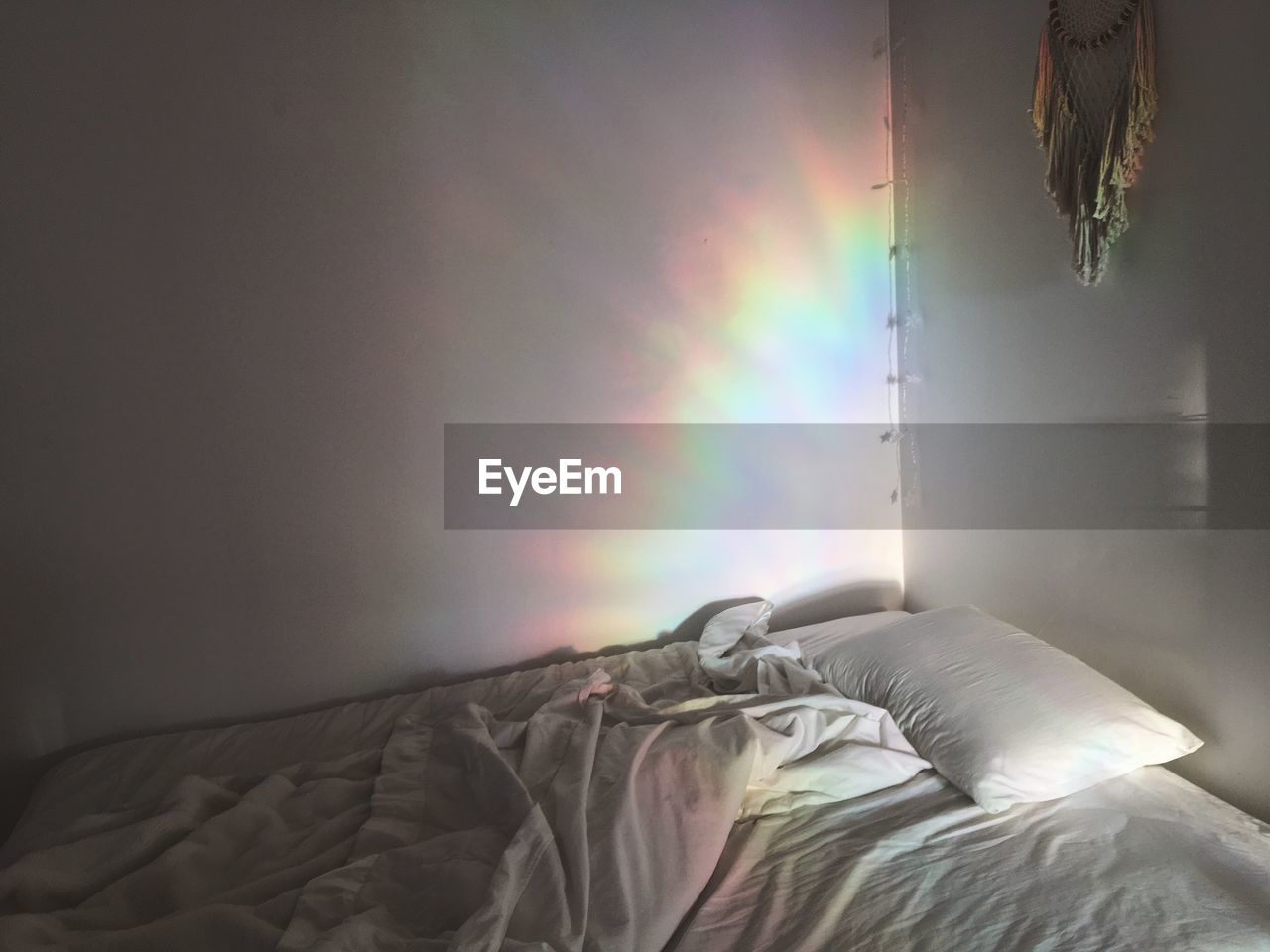 TILT IMAGE OF BED IN HOUSE