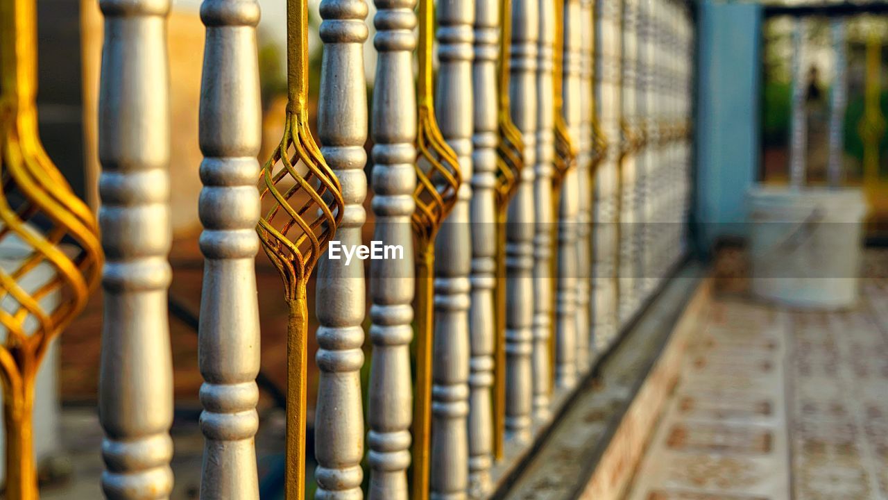 Stainless steel chromium gate,garden outdoor gate, ornamented white fence,beautiful iron texture.