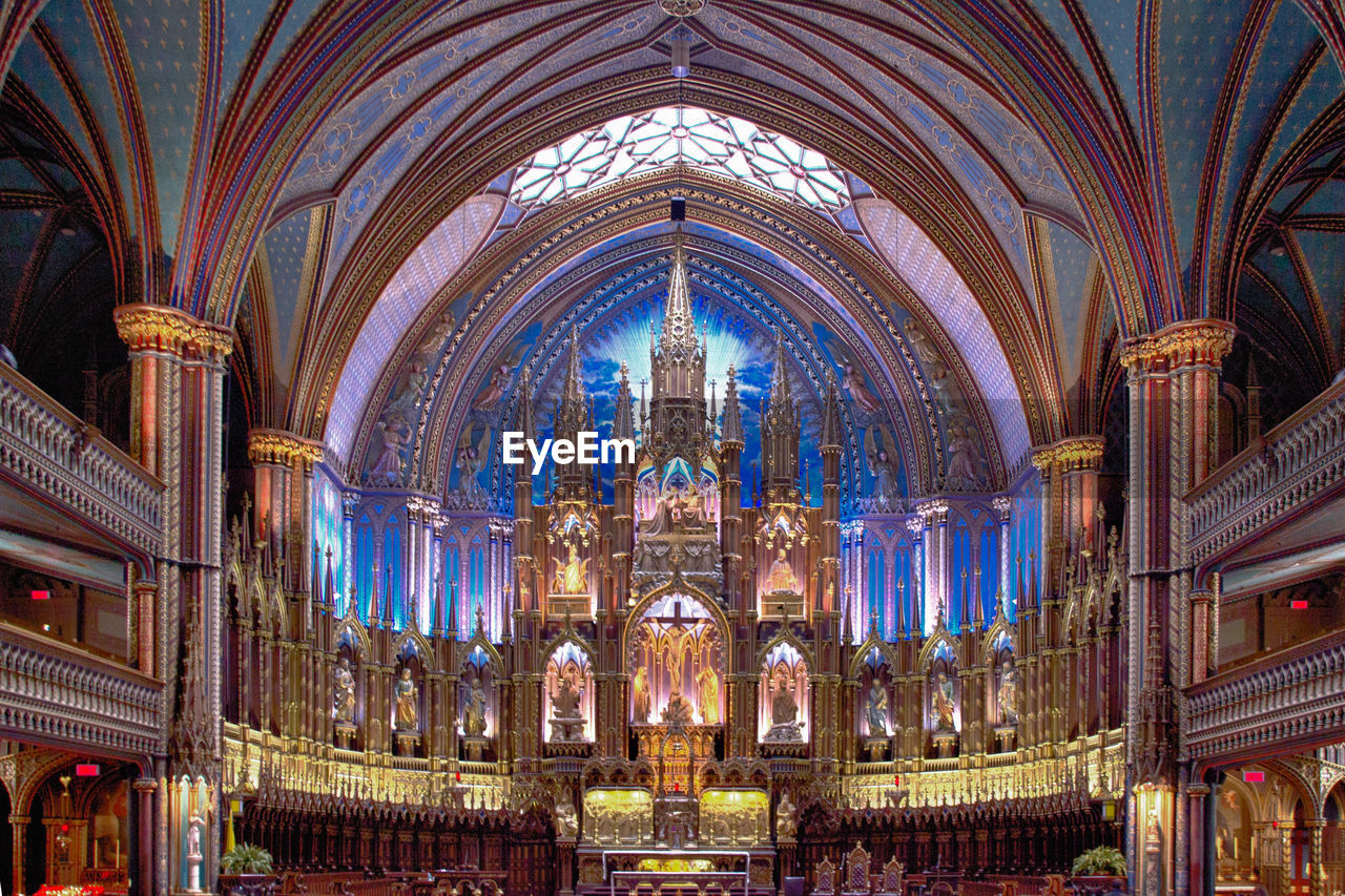 Ornate altar in notre dame de montreal