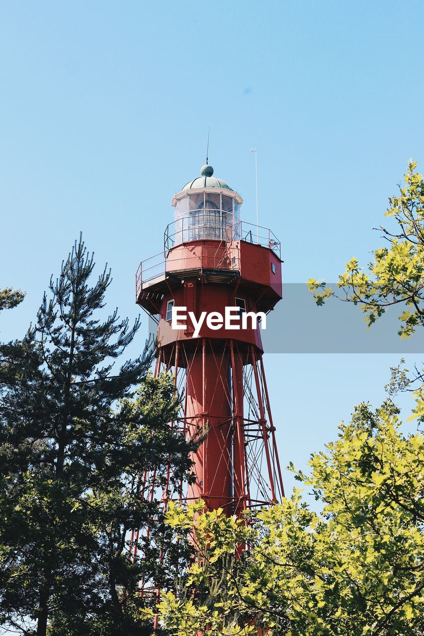 LOW ANGLE VIEW OF WATER TOWER