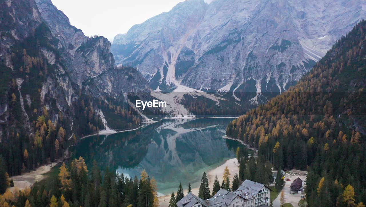 Panoramic view of lake and mountains