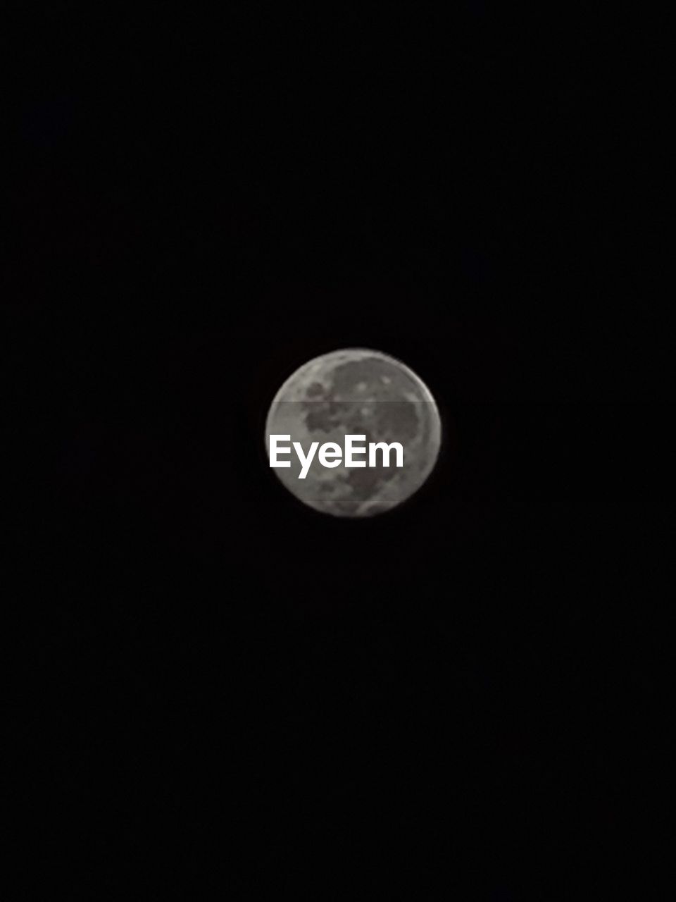 LOW ANGLE VIEW OF MOON AGAINST SKY