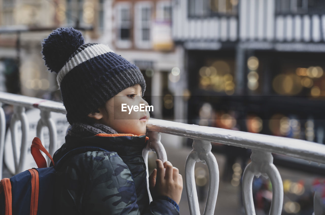 PORTRAIT OF BOY LOOKING AWAY